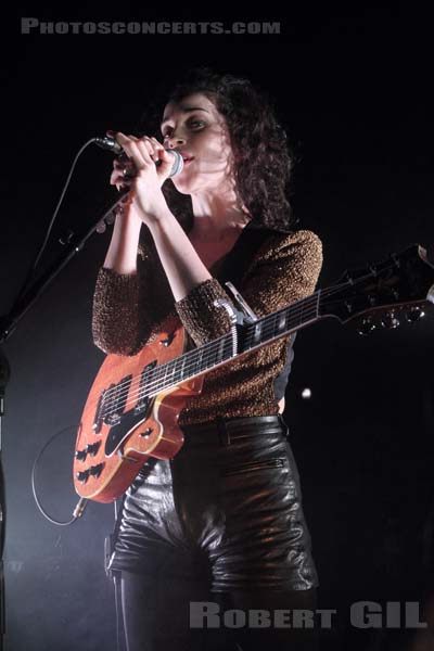 ST VINCENT - 2011-11-30 - PARIS - Cafe de la Danse - 